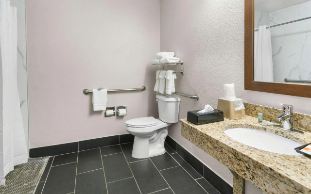 SureStay Plus by Best Western Benbrook Fort Worth