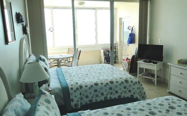 Galt Ocean Gem 2-2 Direct Ocean Views