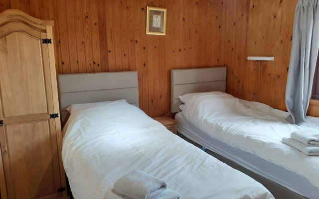 Green View Lodges