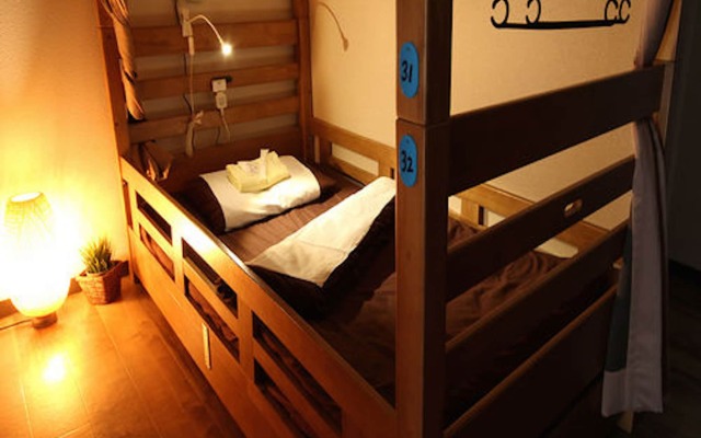 Osaka Guesthouse Nest - Hostel