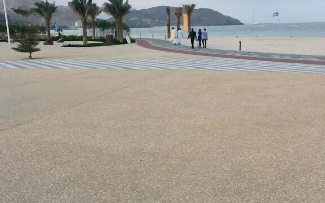khorfakkan hotel apartments