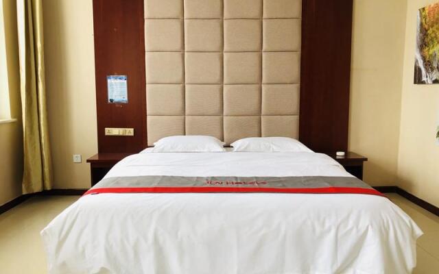 Jun Hotel Inner Mongolia Xilinhot Victory Plaza