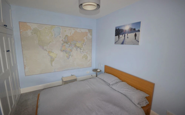 Modern 3 Bedroom Home Near Bedminster