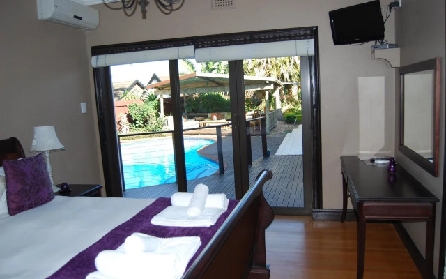 Riverside de Charmoy Estate Guest House