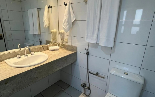 Cosmopolitan Praia Flat