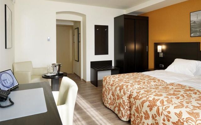 Hotel TTS