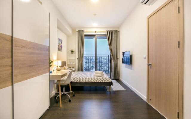 The Milky Way River Gate Apartment