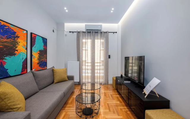 Stylish 2BR flat near hospital & metro