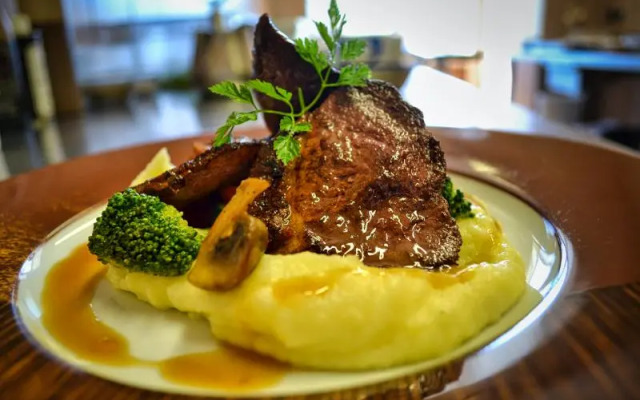 Hôtel-Restaurant les Planchettes