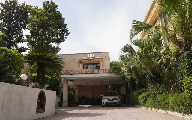 Magnolia Boutique House