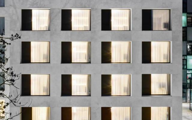 Stage 12 Hotel by Penz