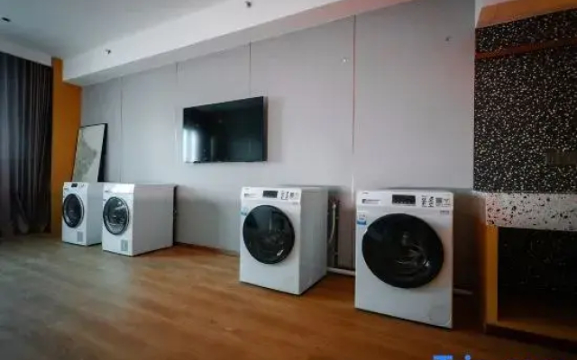 Upper Hotel Suites