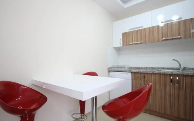 Look-O-More Residence