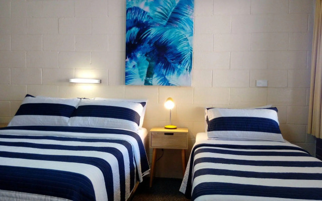 Sail Inn Motel