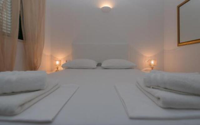 Modern Apartman Pjero