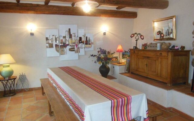 Domaine de Pierravon. Chambres d'hôtes