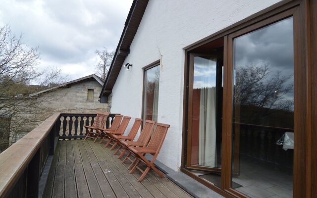 Luxurious Holiday Home in Malmedy with Sauna