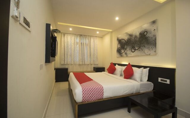 OYO 24798 Kiwi Hotel Yavachi