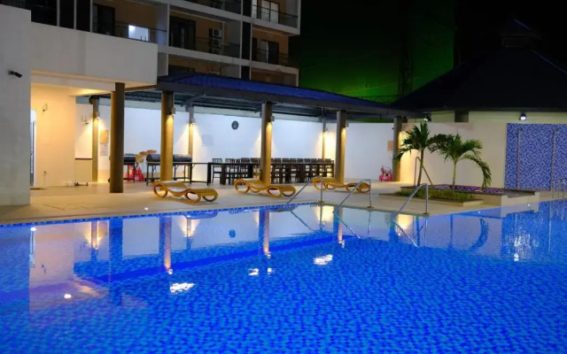 Famille Ha Nam Hotel