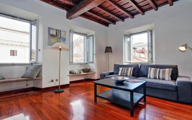 Farnese Apartment 1870