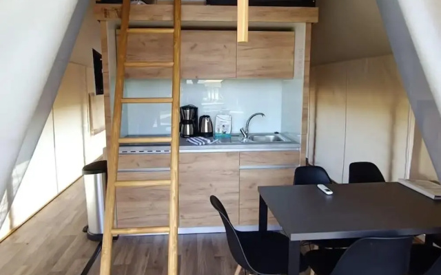 Safari Tent With Bathroom, 9 km From Maastricht