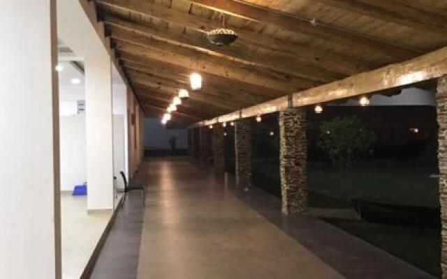 Avigna Lokesh Hotels