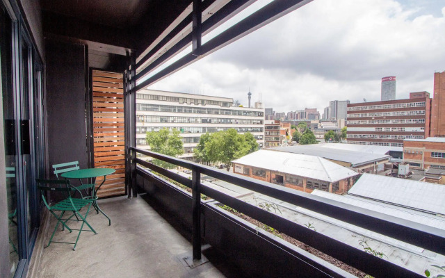 Hallmark Hotel by BON Hotels