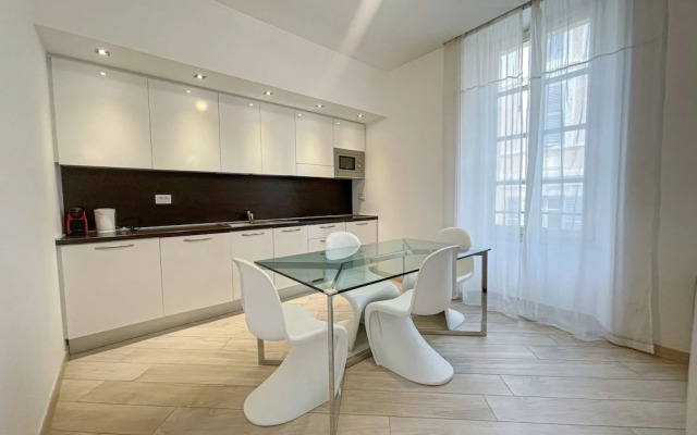 2D Tony Allard in Cannes