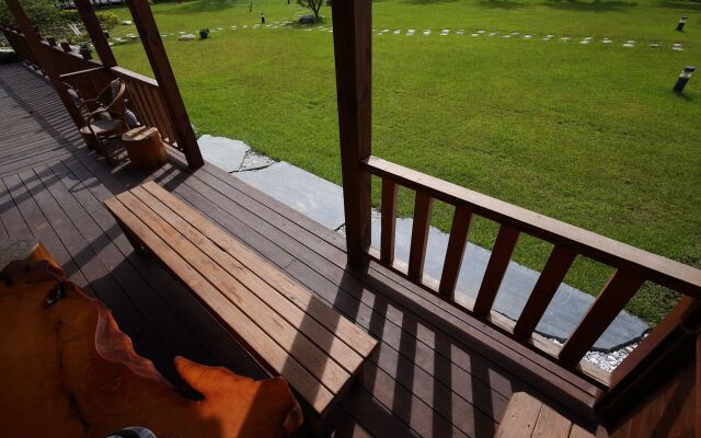 Hualien Zhikaxuan B&B