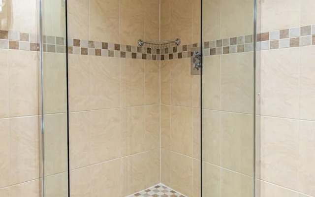 The Olde Barn, Sure Hotel Collection by Best Western
