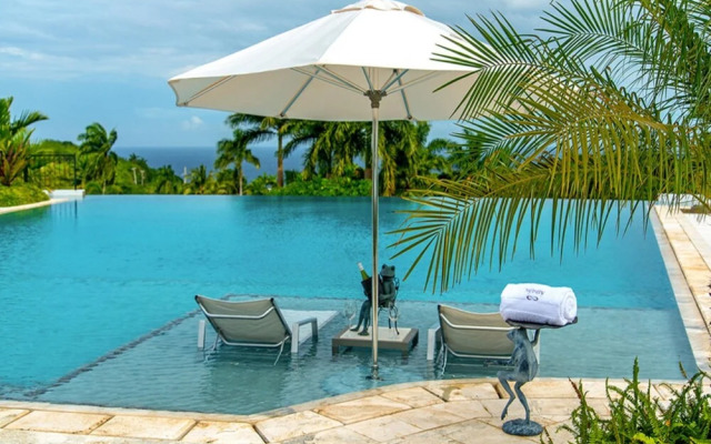 Sunny Vacation Villa 20