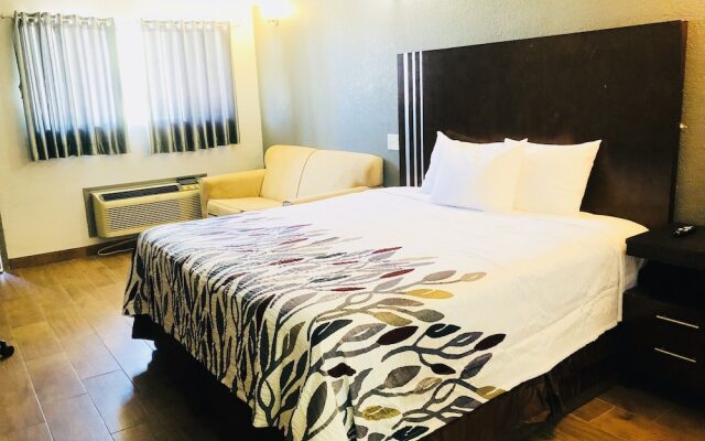 Budget Inn and Suites