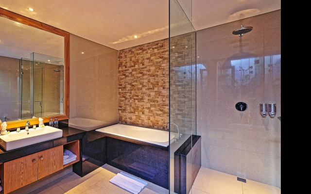 Lasanti Villas Seminyak Bali