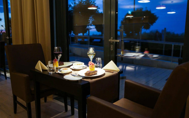 SEETELHOTEL Kaiserstrand Beachhotel