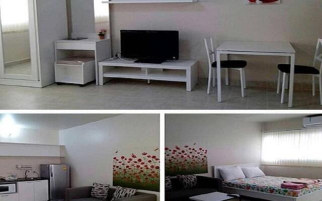 T8 Guesthouse Challenger Muang Thong Thani