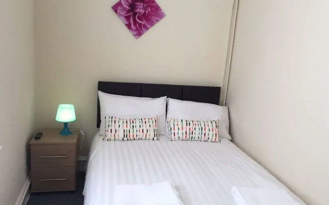 Blackpool Home With Tower View 2