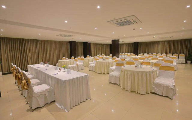 Hotel Grand Continent Premiere, Banjara Hills, Hyderabad