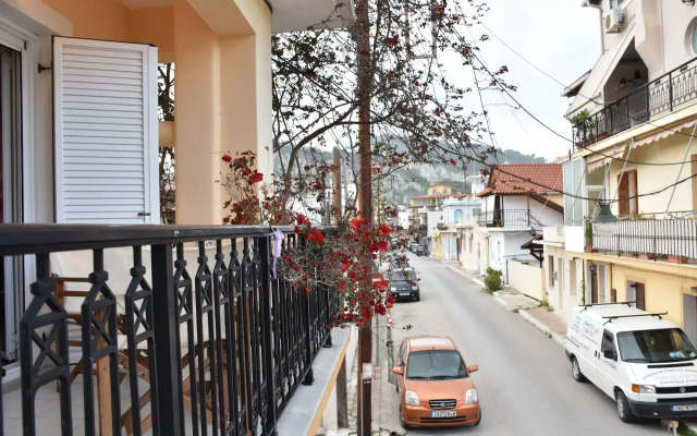 Athina’s Maisonette