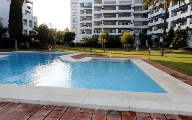 Apartment with 2 Bedrooms in Marbella, with Shared Pool, Furnished Balcony And Wifi - 500 M From the Beach
