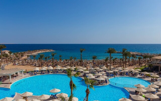 Beach albatros resort Azrak VIP Package