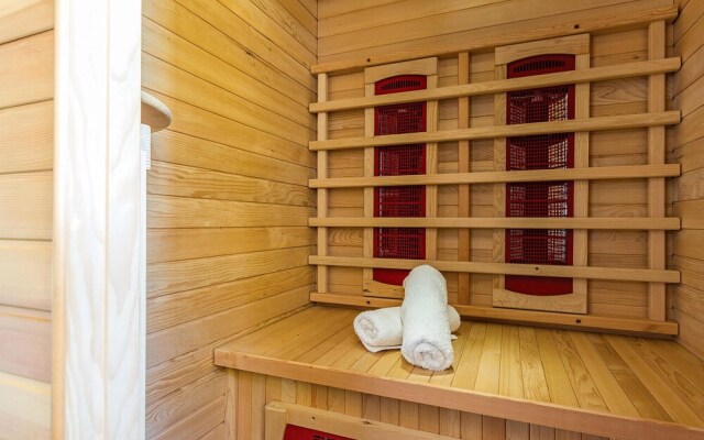Amazing Home in Pula with Hot Tub, WiFi & 4 Bedrooms