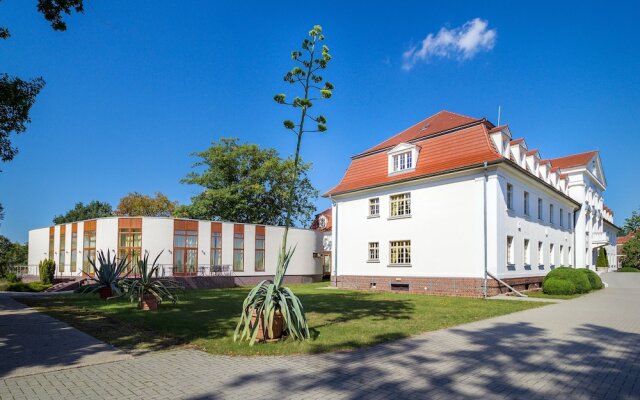 Seehotel Grossraeschen