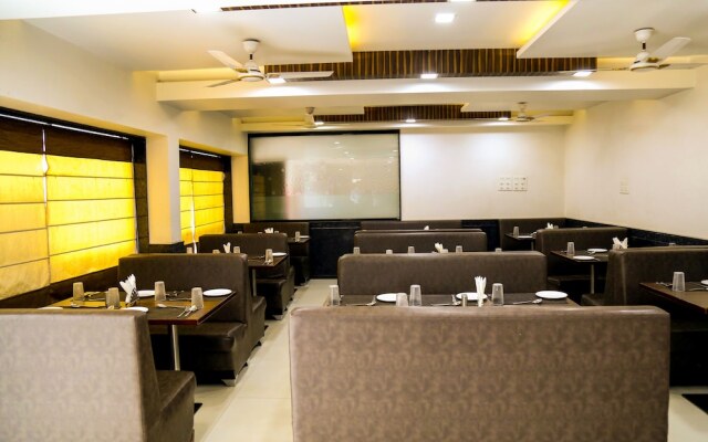 Hotel Madhuvan International