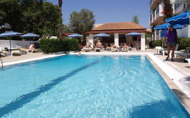 Nathalie Hotel
