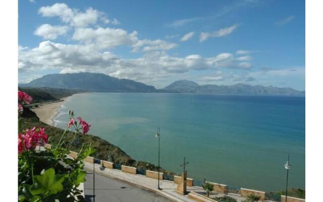 Mansarda con terrazza a 50 metri dal mare