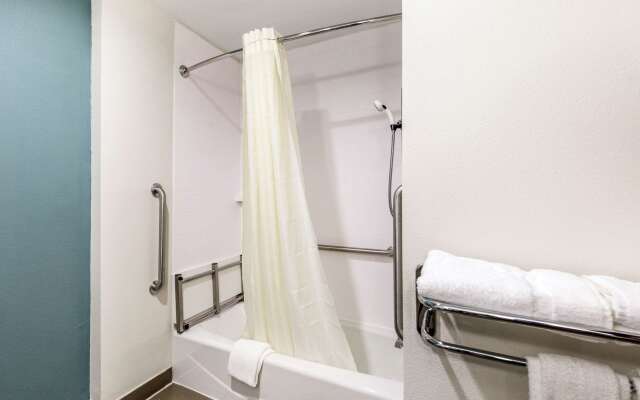 Sleep Inn & Suites Bryan - College Station