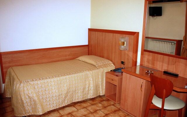 Piccolo Hotel