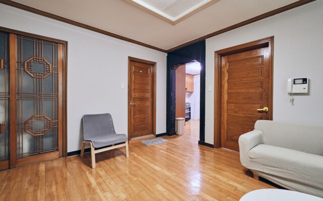 MYEONGDONG 100SQ3BDR FULL Villa
