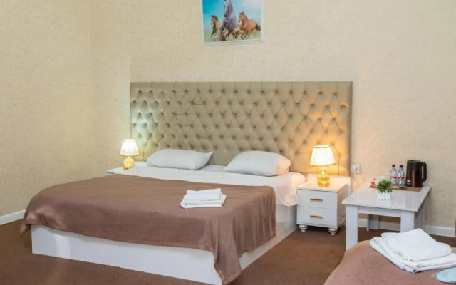 Khagani Street Apartments