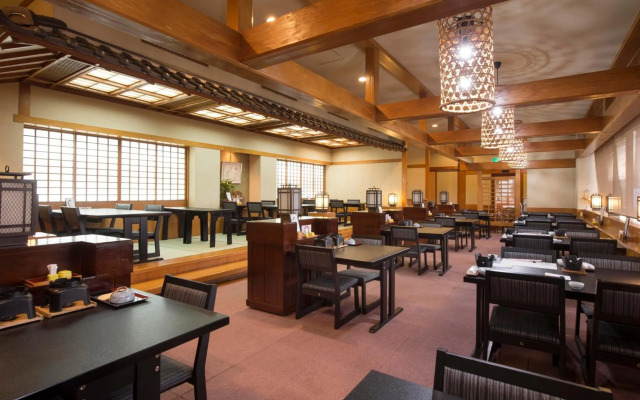 Hamanako Wanwan Paradise Hotel